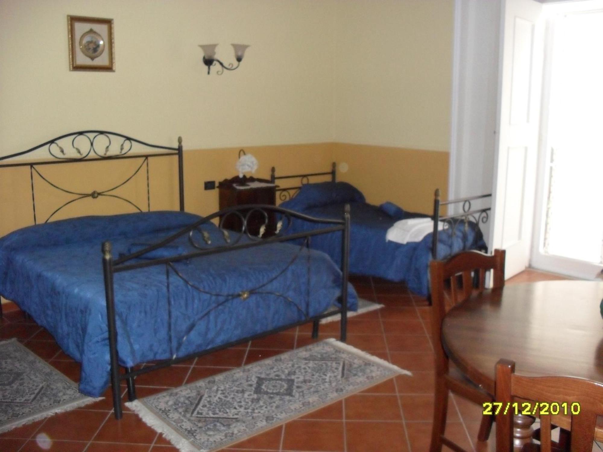 Hotel Pignatelli Napoli Kültér fotó