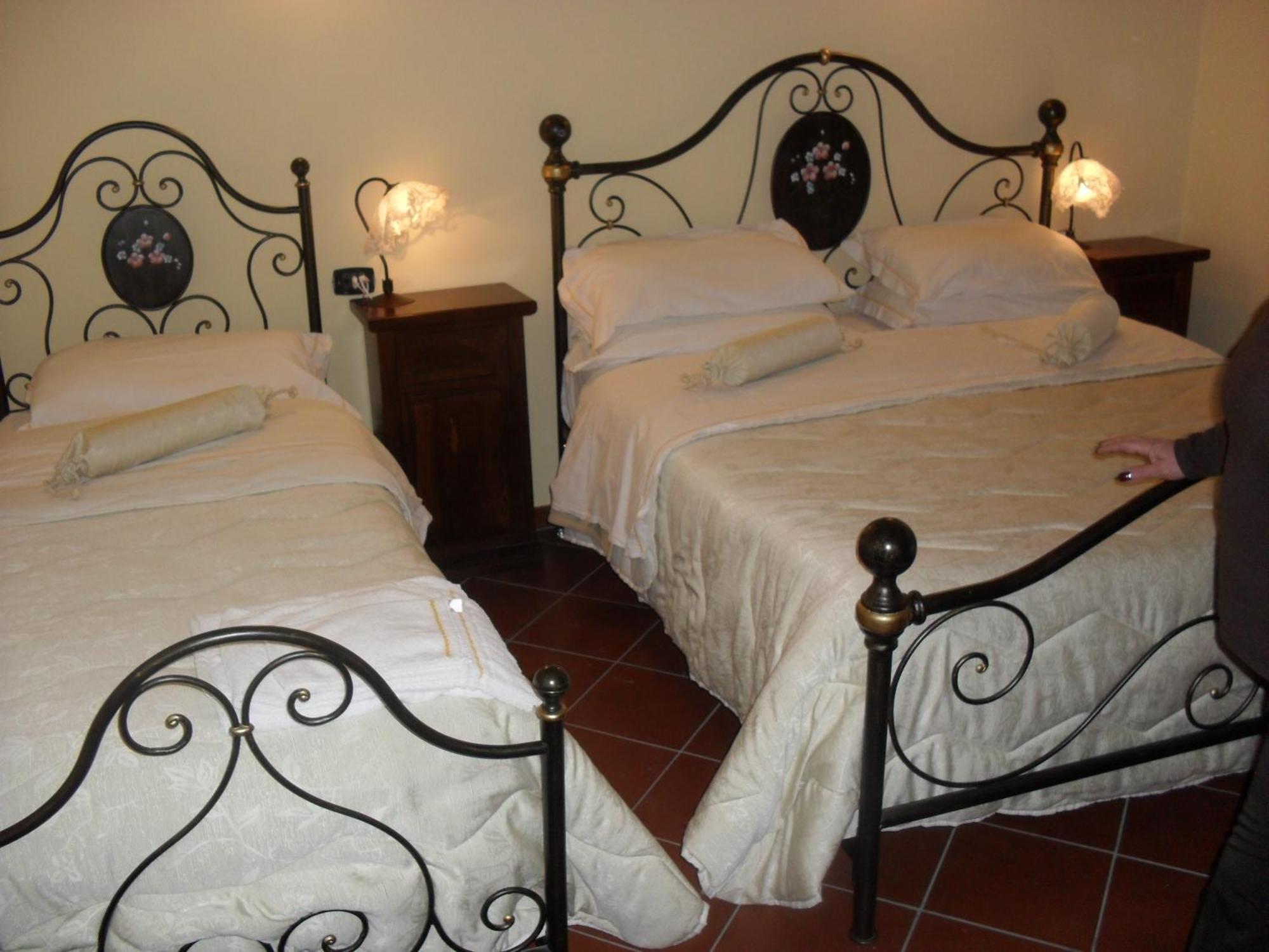 Hotel Pignatelli Napoli Kültér fotó