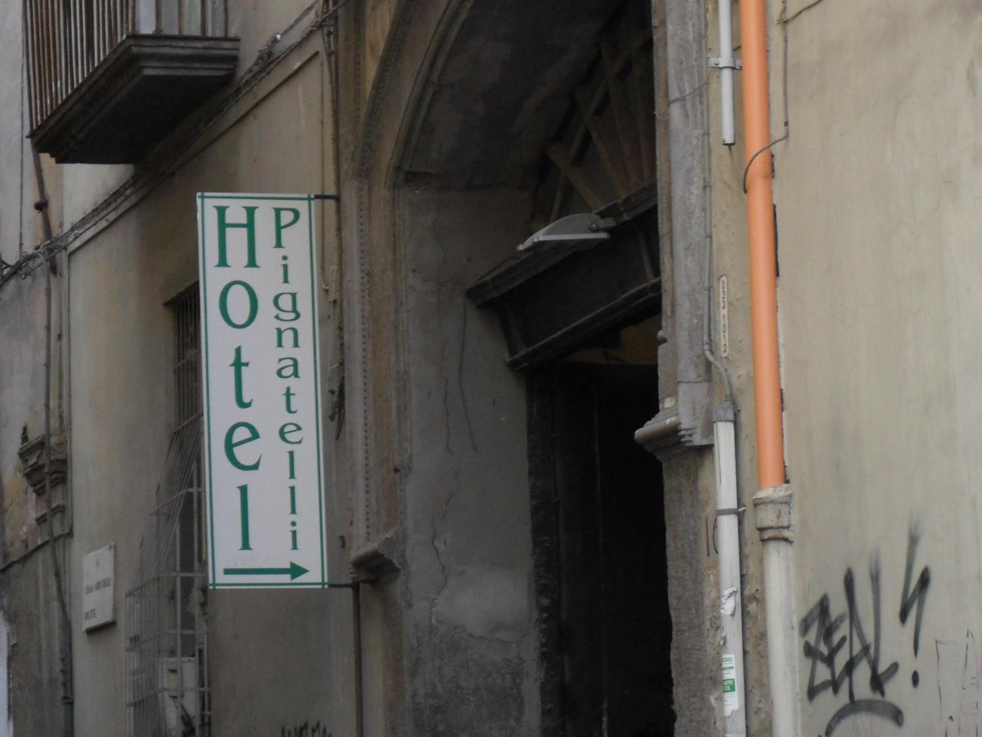 Hotel Pignatelli Napoli Kültér fotó